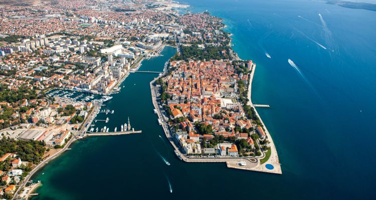 Zadar hohes Entwicklungsniveau Aufmacher