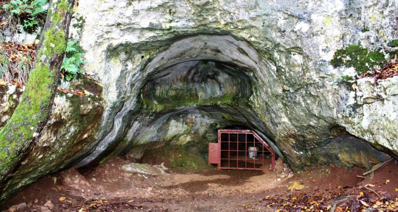 Romualdo Höhle Eingang Limfjord