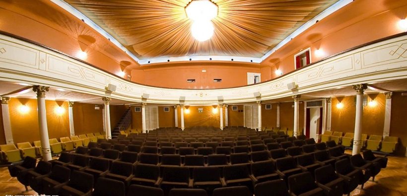 Theater Antonio Gandusio in Rovinj - das Ausflugsziel für Kulturliebhaber