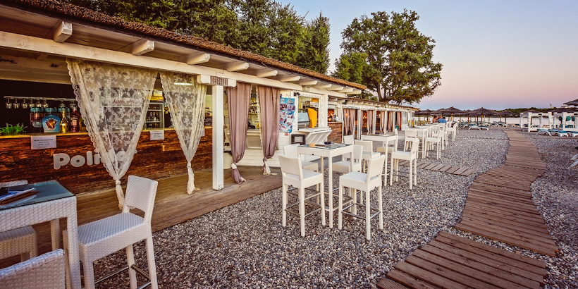 Strandbar - Restaurant am Polidor Beach in Funtana