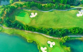 Golfplatz Beschreibung - Elemente einer Golfanlage