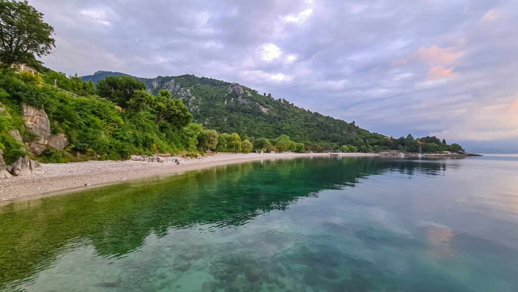 Strand Medveja in Lovran