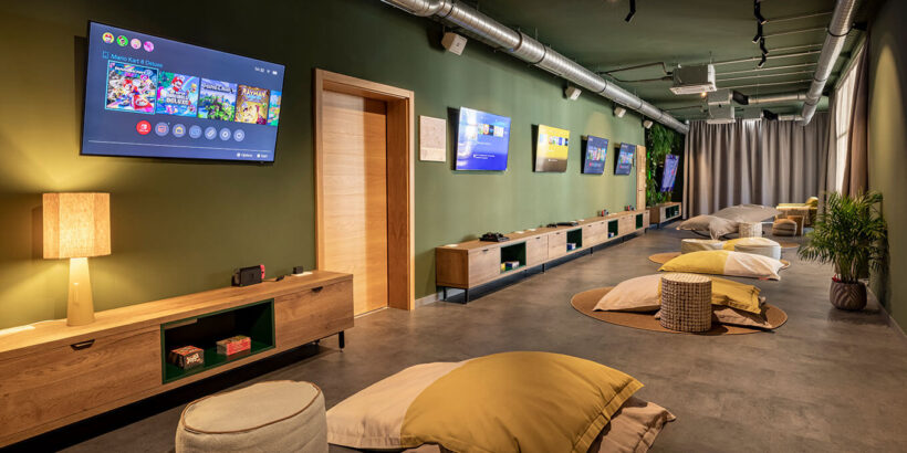Objekti_Hvar_Amicor_V4_gallery_amicor-resort-game-lounge